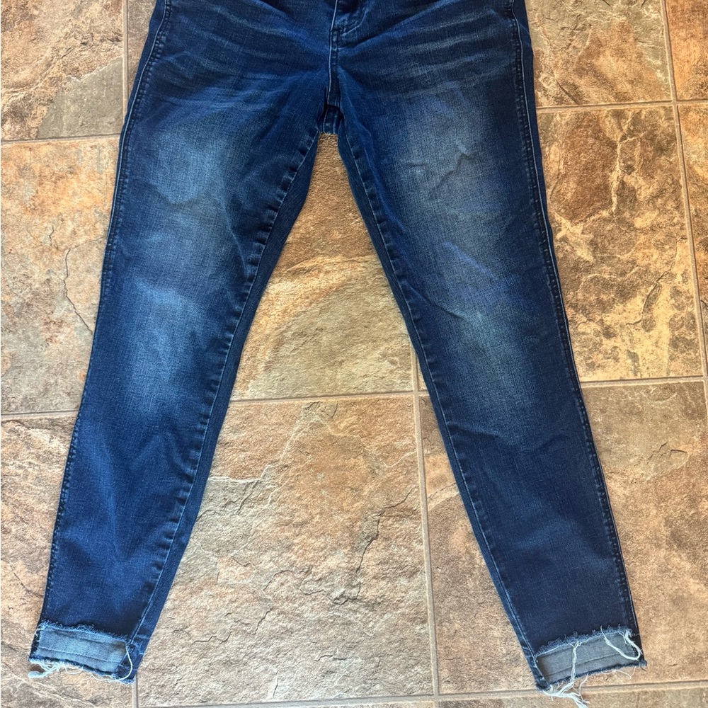 Kut from the Kloth Blue Straight Leg Jeans with Natural Fading